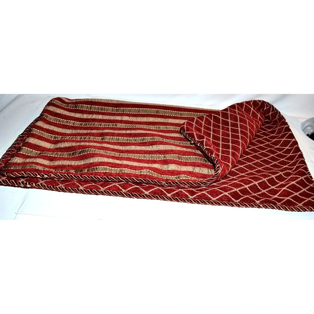 Michael Amini Designer euro Pillow Sham Burgandy Gold Rope trim 26X26 Elegant